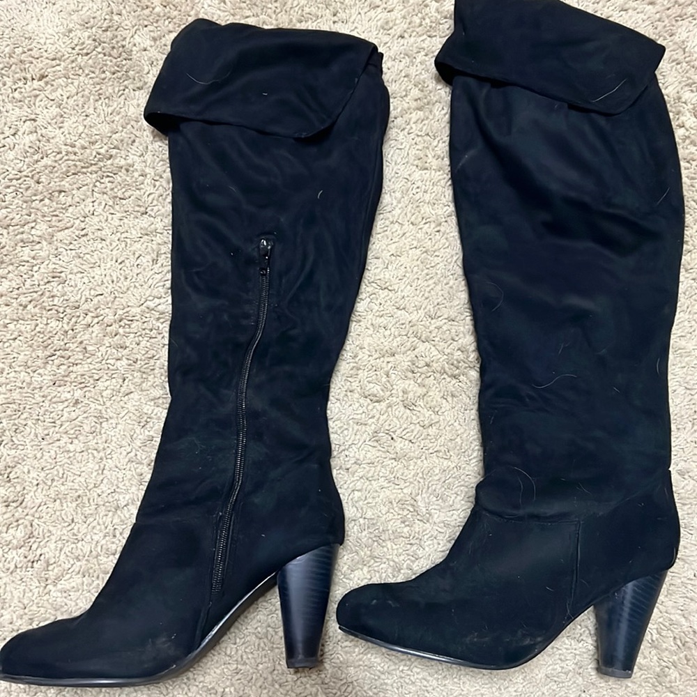Venus black suede slouch boots
